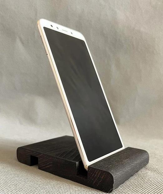 Изготовление подставок для телефона, под заказ фото 1