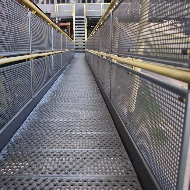 Изготовление заборов и ограждений фото 2