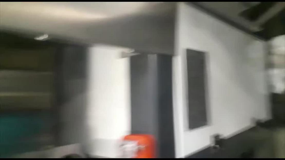 Универсальный автоматический отрезной ленточный станок (ленточная пила) фото 5