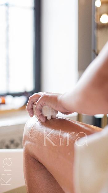 Массажное мыло с люфой Kira фото 3