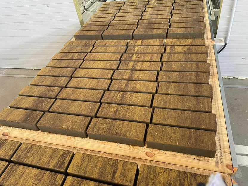 Тротуарная плитка «Кремень» опт фото 1