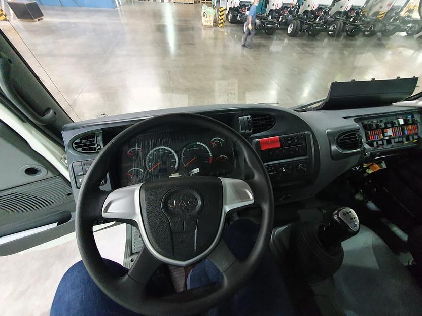 Авто Jac N200 фото 3