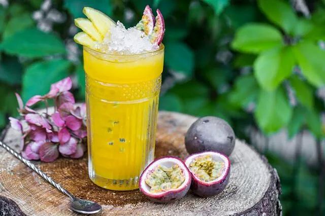 Крафтовый лимонад Акваmiros «Маракуйя» сокосодержащий фото 1