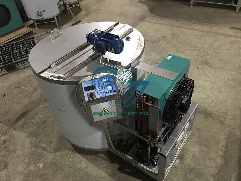 Охладитель молока вертикального типа УОМ-1500 л фото 6