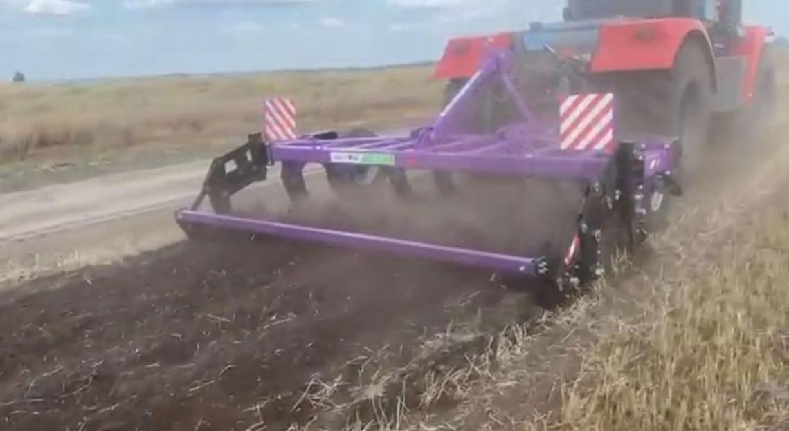 Чизельный плуг ЧИП-2 фото 1