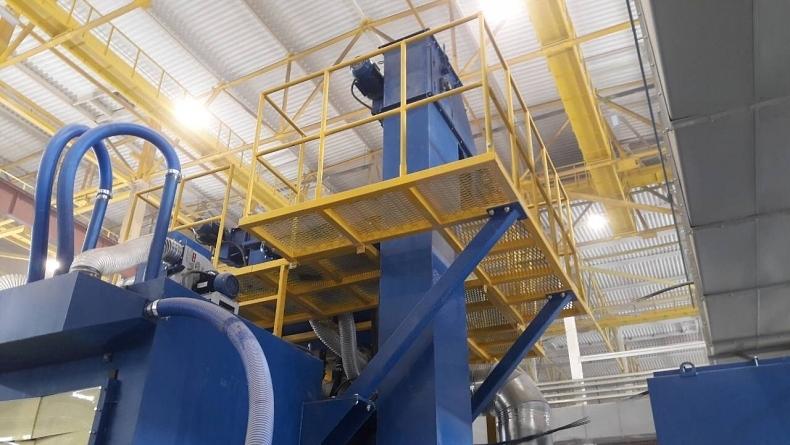 Проходная дробеметная установка вертикального типа для балки фото 4