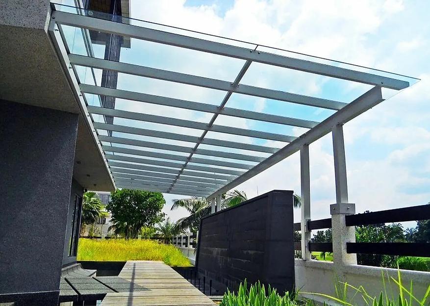 Террасы из монолитного поликарбоната фото 1