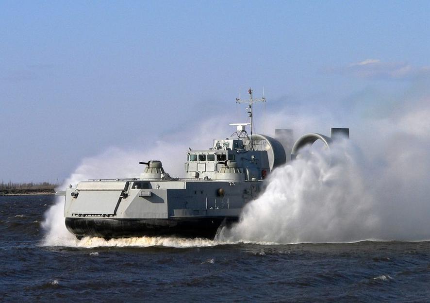 Десантный катер «Мурена-Э», проект 12061Э фото 1