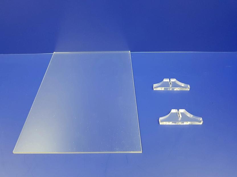 Прозрачная подставка под меню из оргстекла ф-а4, вертикальная на ножках. фото 4