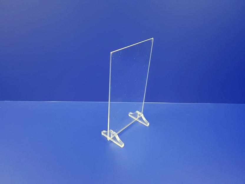 Акриловая подставка под меню формат а5 вертикальная на ножках. фото 1