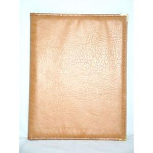 Папка-меню 32,5*24 кож.зам.-шелк бежевая съемные файлы /1/ фото 1