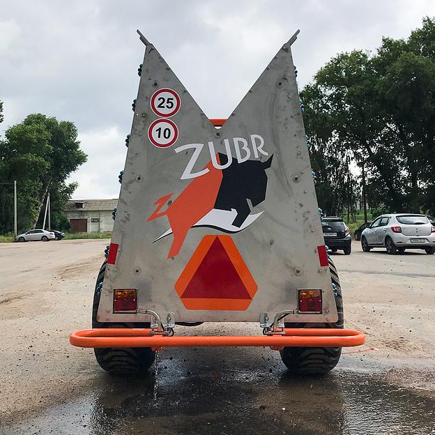 Опрыскиватель садовый прицепной, объем 2000 литров, приставка Колонна 2.0 фото 4