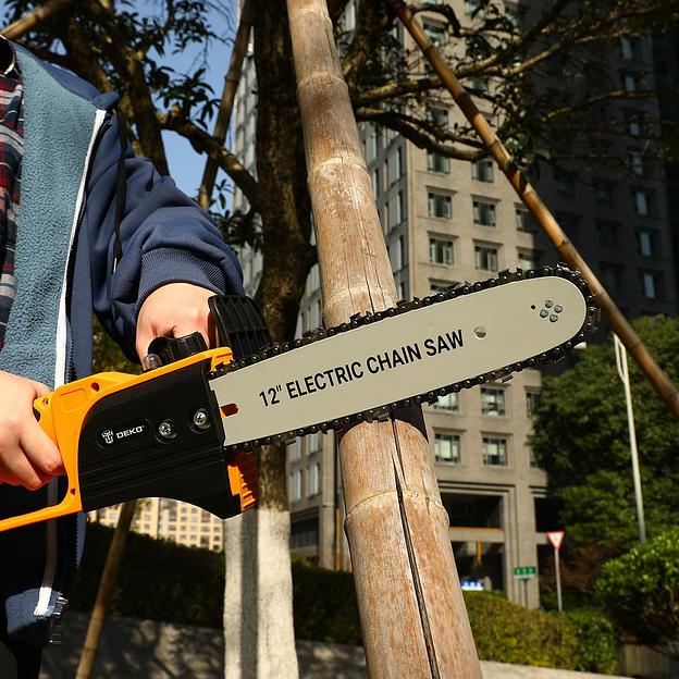 Электрическая цепная пила Deko DKEC12 1600Вт дл.шины:12" (30cm) (065-1213) фото 7