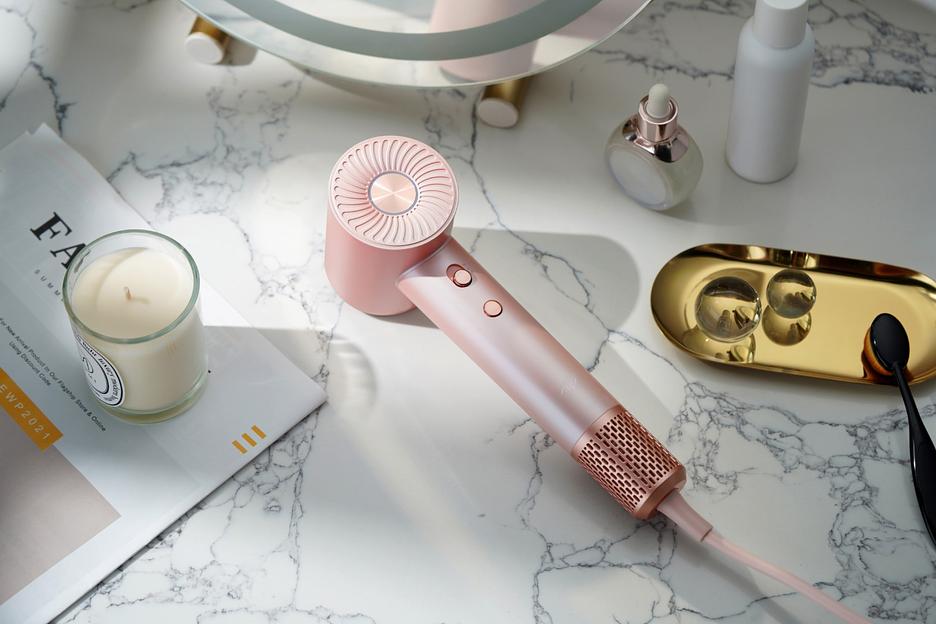 Фен Itel IHD-53 1600Вт розовый фото 2