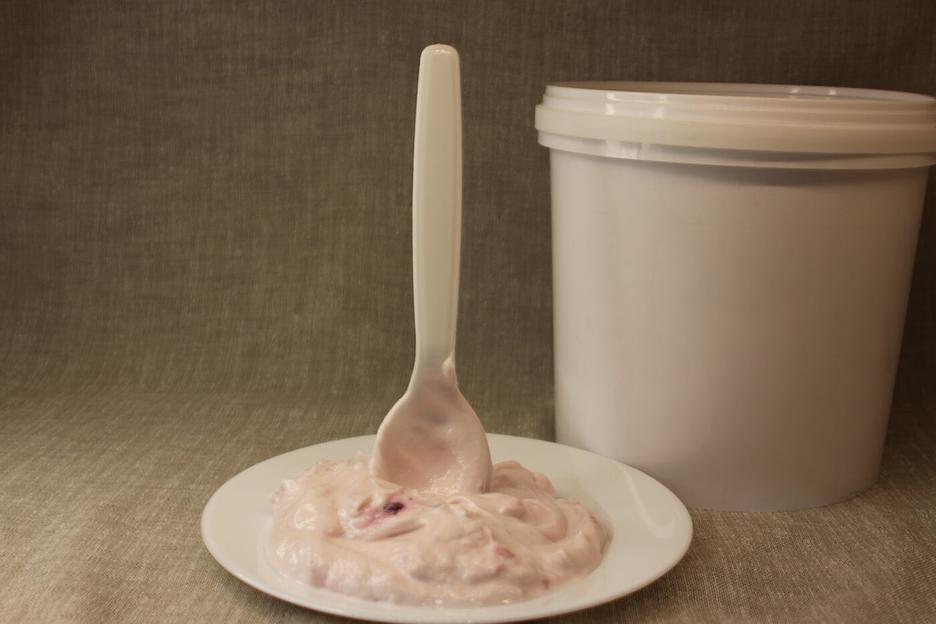 Йогурт «Сладкая мечта» вкус персик-маракуйя фото 1