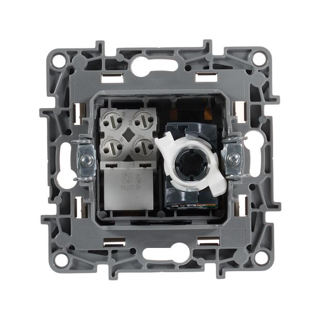 Legrand 672352 Двойная розетка RJ11 + RJ45 - категория 5 - UTP - Etika - слоновая кость фото 3