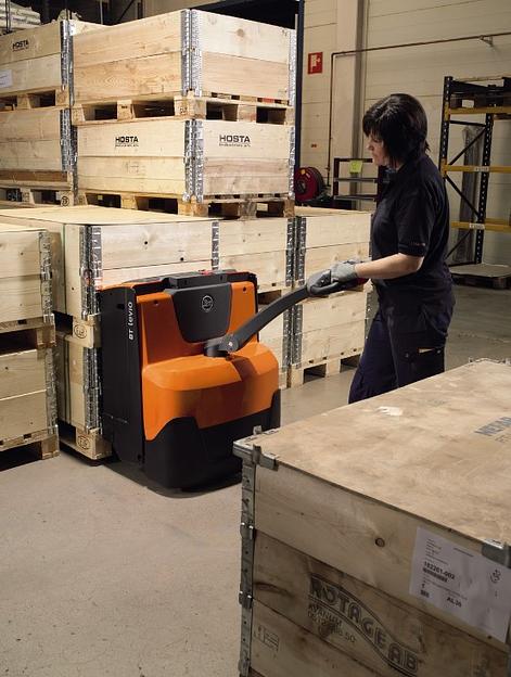 Электротележка Toyota LWE200 Levio пешеходная, W-серия фото 5