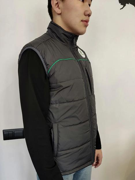 Пошив и изготовление жилетов на заказ фото 3