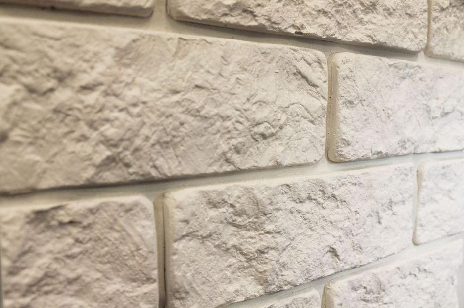 Гипсовый камень Колотый кирпич Белый фото 4