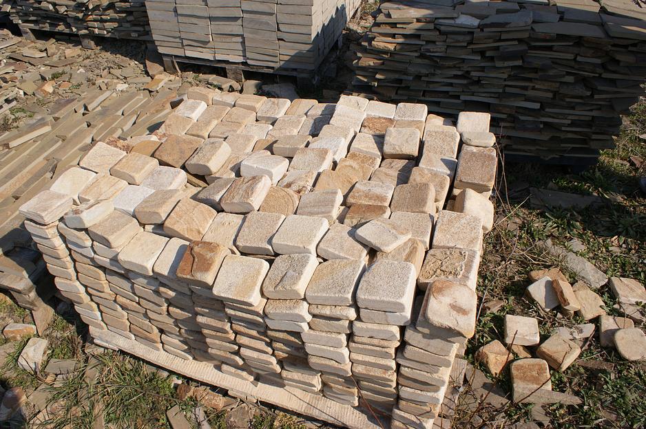 Брусчатка песчаник пилено-галтованный Жемчуг /м2 (60 мм) фото 1