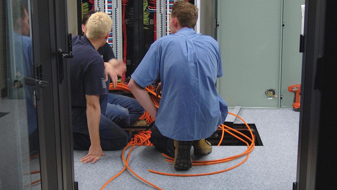 Коммерческий гетерогенный линолеум многослойный для помещений с высокой проходимостью класс 32-43 ОПТ фото 7