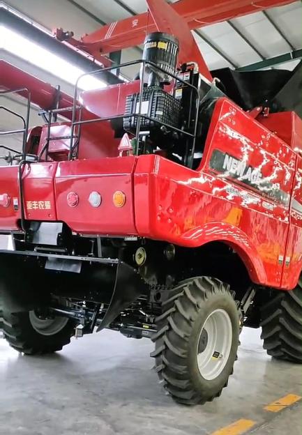 Комбайн YAFENG 9166 фото 1