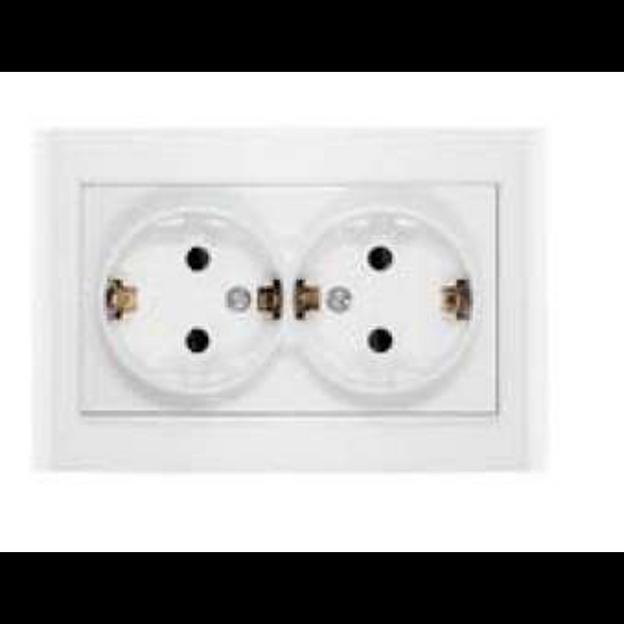 Розетка 2-м СП Бриллиант 16А IP20 с заземл. защ. шторки бел. UNIVersal 7947540 фото 1