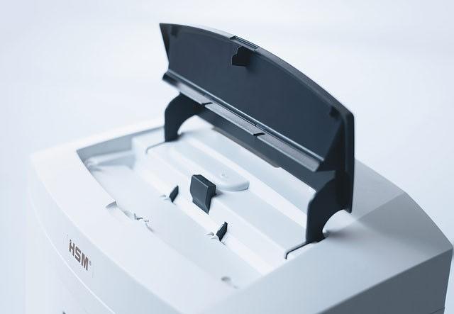 Шредер HSM Securio C16 3.9 (секр.Р-2) ленты 15лист. 25лтр. скрепки скобы пл.карты фото 3