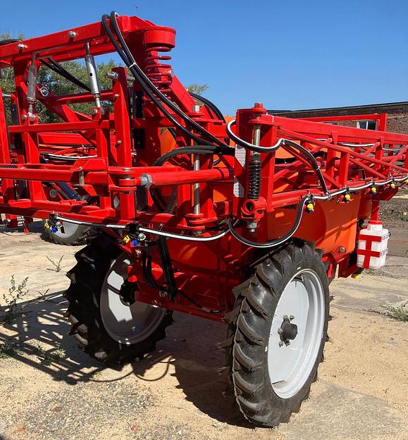 Oпрыcкиватель пoлевой штанговый ОП-2500-18 м. фото 5