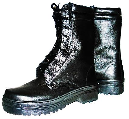 Ботинки мужские с высокими берцами и полуглухим клапаном бесподкладочные 3-68 опт фото 1