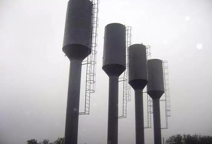 Водонапорные башни фото 4