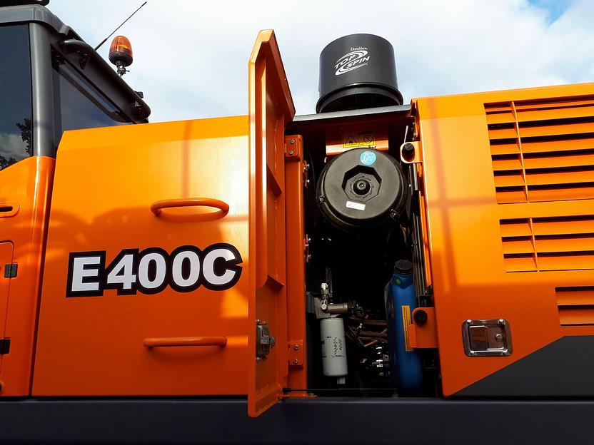 Гусеничный экскаватор E400C фото 2