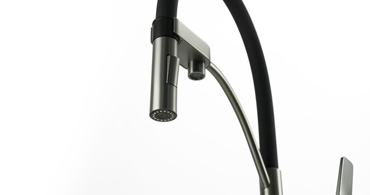 Смеситель Lemark Bronx LM3761GM для кухни с подключением к фильтру с питьевой водой фото 3