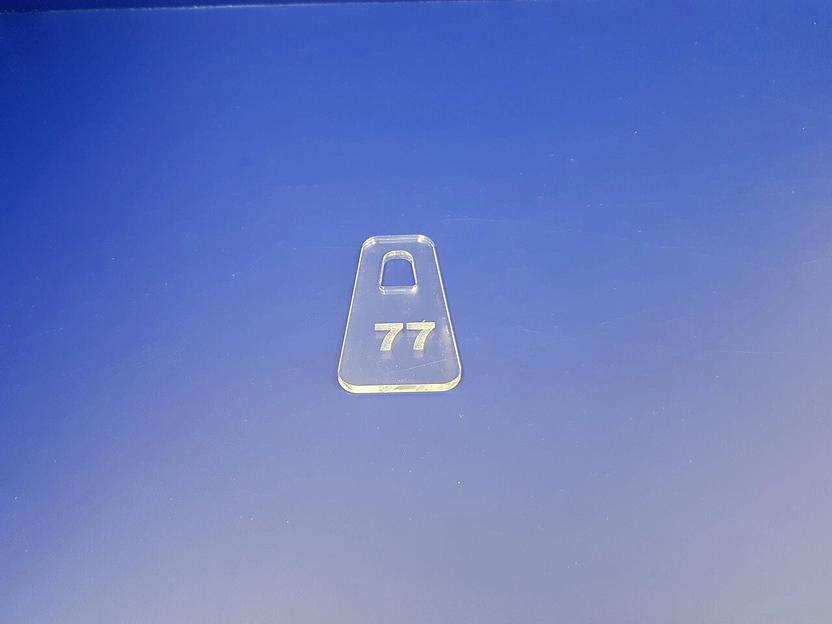 Номерок гардеробный с гравировкой фото 4