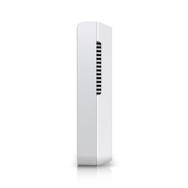 Точка доступа Wi-Fi Ubiquiti UniFi 7 AP Pro Wall Точка доступа 2,4+5+6 ГГц, Wi-Fi 7, 2х2 MIMO, PoE+, 1х 2,5G RJ45 фото 3