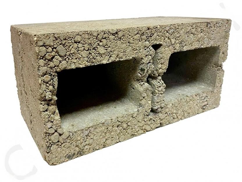 Блок керамзитобетонный 2-пустотный КСР-ПР-ПС-39-35-F50-850 фото 1