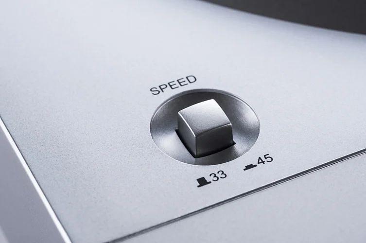 Проигрыватель винила Denon DP-29F полностью автоматический серебристый фото 7