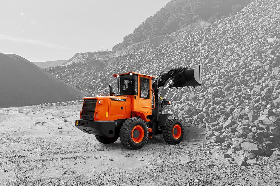 SD Колесный погрузчик SD200N фото 2