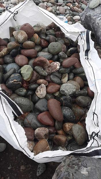 Галька камень речной Цветной /тн (100-200 мм) фото 1