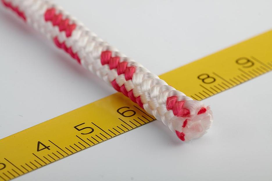 Шнур бытовой плетеный полипропиленовый цветной 10мм*10м фото 1