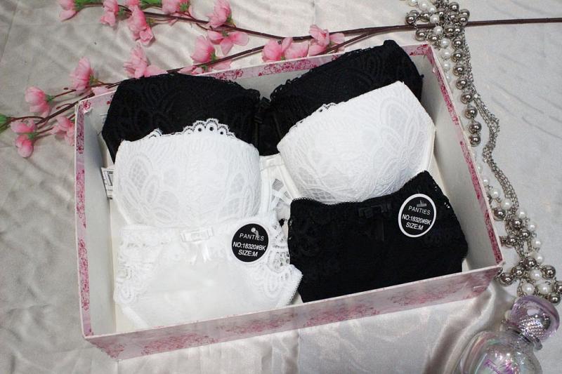 Комплект нижнего белья: бюстгальтер № 2 PUSH UP и трусы р-р 42-46  Арт. 18320 (75-85) Анжелика (к.11585) фото 3