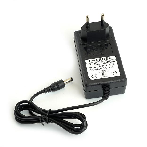 Прожектор светодиодный ДО-100w переносной аккумуляторный 6400K IP66 с зарядным устройством фото 5