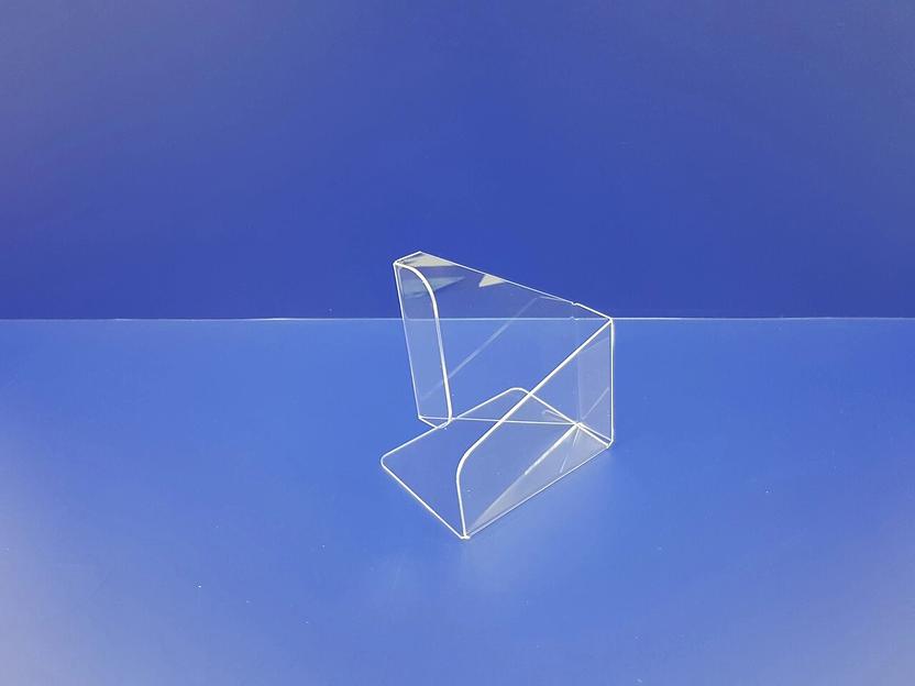 Подставка для буклетов ф-а5(фигурная) фото 1