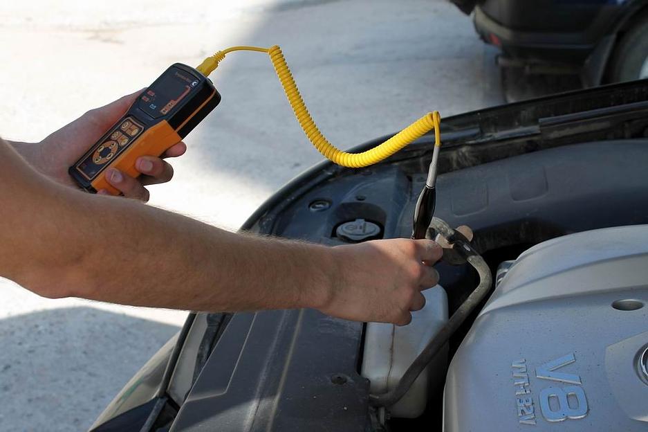 Измеритель температуры цифровой портативный «IT-8» ОПТ фото 5