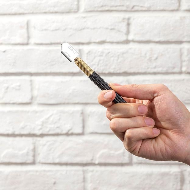 Маслянный стеклорез Deli DL2701 180 мм. Диаметр режущей головки 3мм. Вольфрамовая сталь YG5, хвостовик из углеродистой стали 36# фото 7