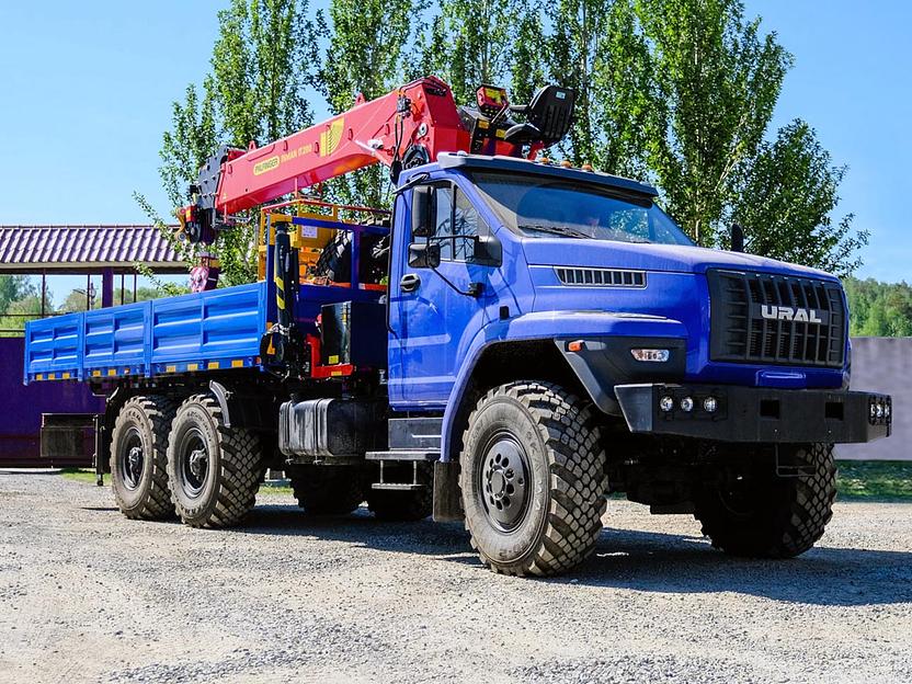 Автомобиль бортовой с КМУ ИТ-200, бур, люлька на шасси Урал фото 2