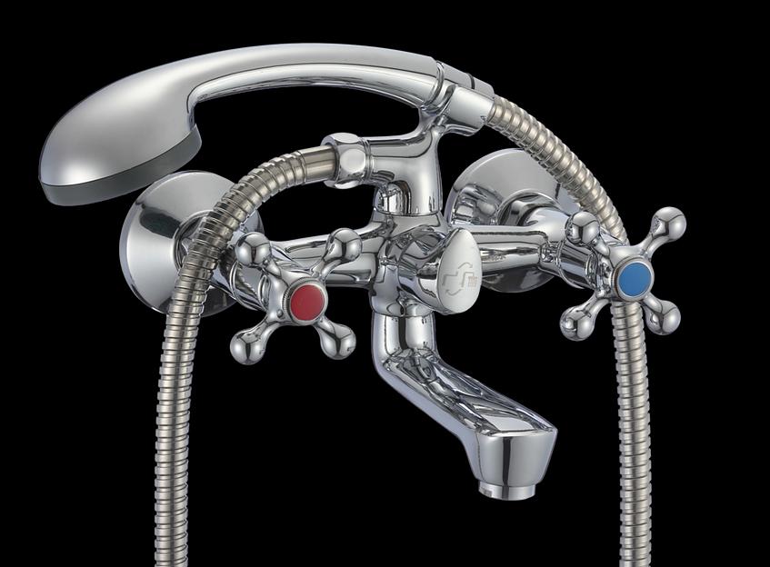 Смеситель ванно-душевой двуручный "Eleanti" с металлическим шлангом фото 1