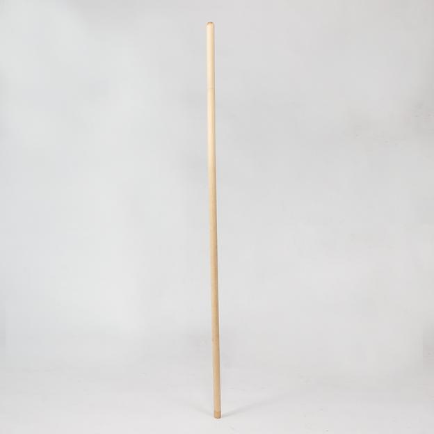 Черенок деревянный (рукоятка) для швабры с резьбой фото 1