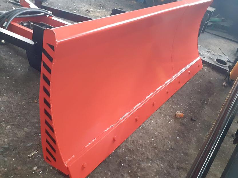 Отвал коммунальный гидравлический ОКГ-2.5 на МТЗ 80; 82; Т-40 фото 2