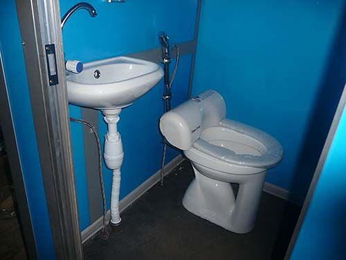 Автономная модульная туалетная кабина «Европа-А». Зимний фото 4